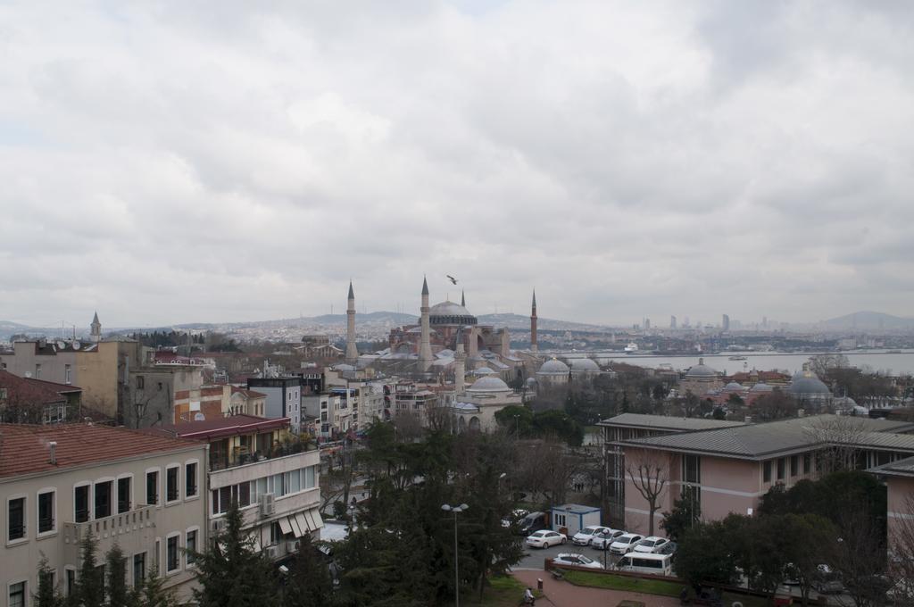 Hali Hotel Istanbul Exterior foto